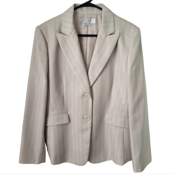 Tahari Jackets & Blazers - Tahari ASL Blazer Neutral Pinstripe Size 16